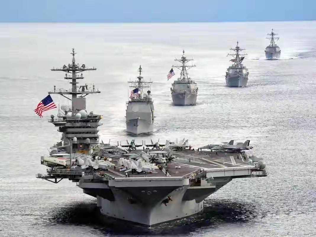 中国没有出兵援助俄罗斯。但有中国在，就有俄罗斯在。
中国没有出兵援助伊朗，但有中