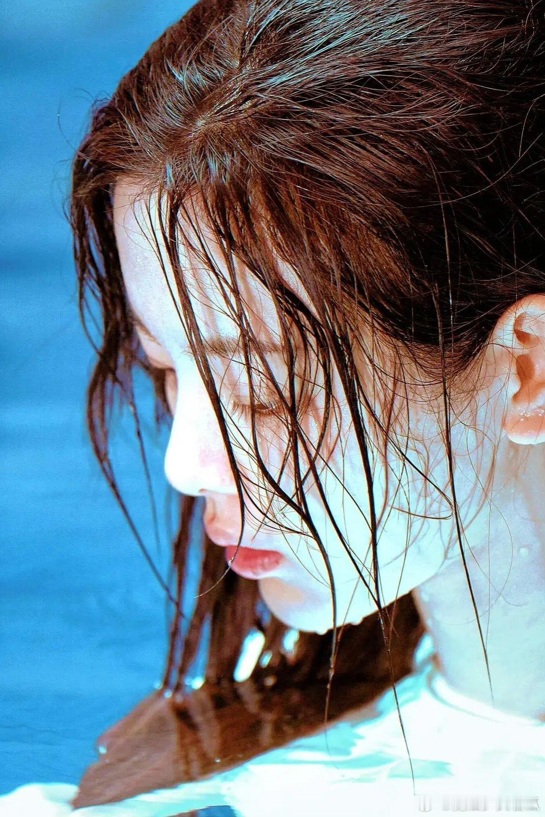 杨超越，这姐真的是美的轻轻松松 ​​​