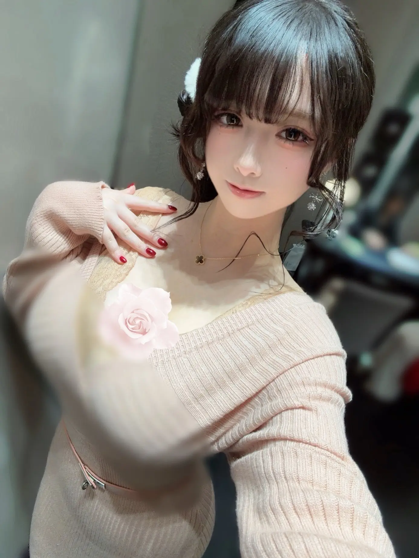 你开心一点幸福一点生活好一点我就觉得足够了 。