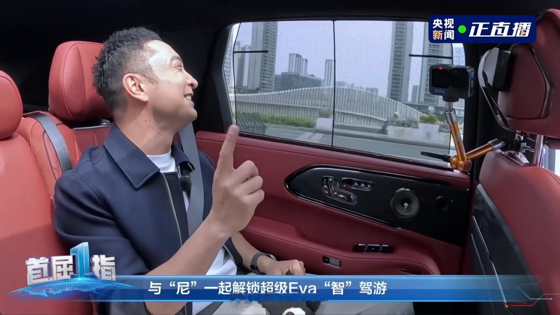 尼格买提遇上了神仙嘴替 昨天的直播很有意思，从尼格买提的表情就能看出来了。原以为