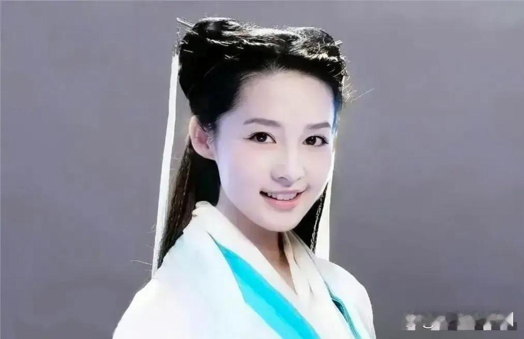 原来李沁也试镜过小龙女，要不是陈晓一再推荐陈妍希演小龙女，于正会选上吗？ 