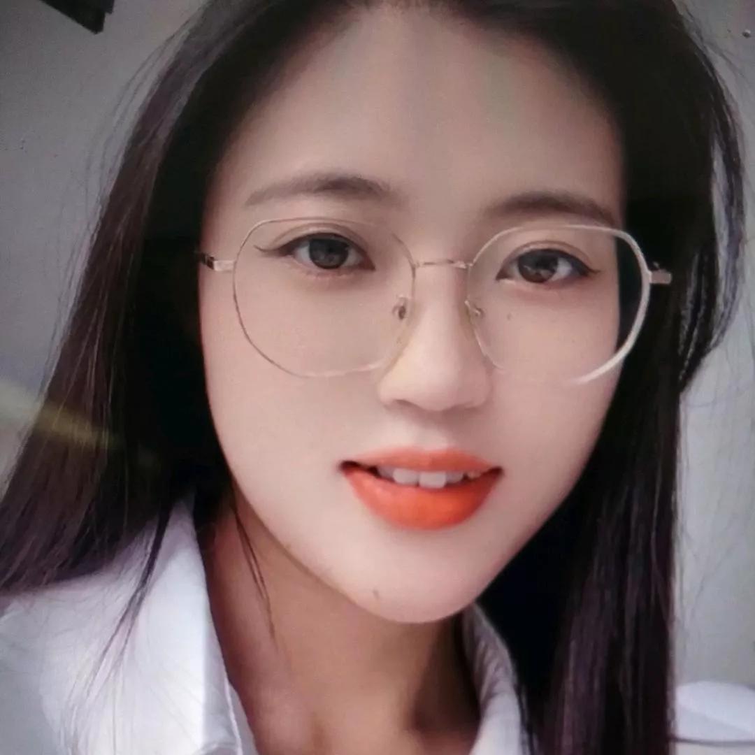 元气满满的一天，从自信微笑开始！😊✨元气满满的微笑 萌萌哒笑容 微笑 早晨治愈