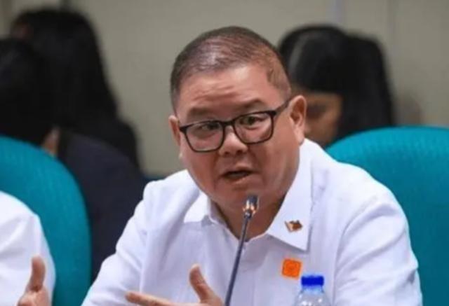 美日怎么都没想到，菲律宾高层突然表示：中国刚刚向我们做出了一项承诺。

霍尔木兹