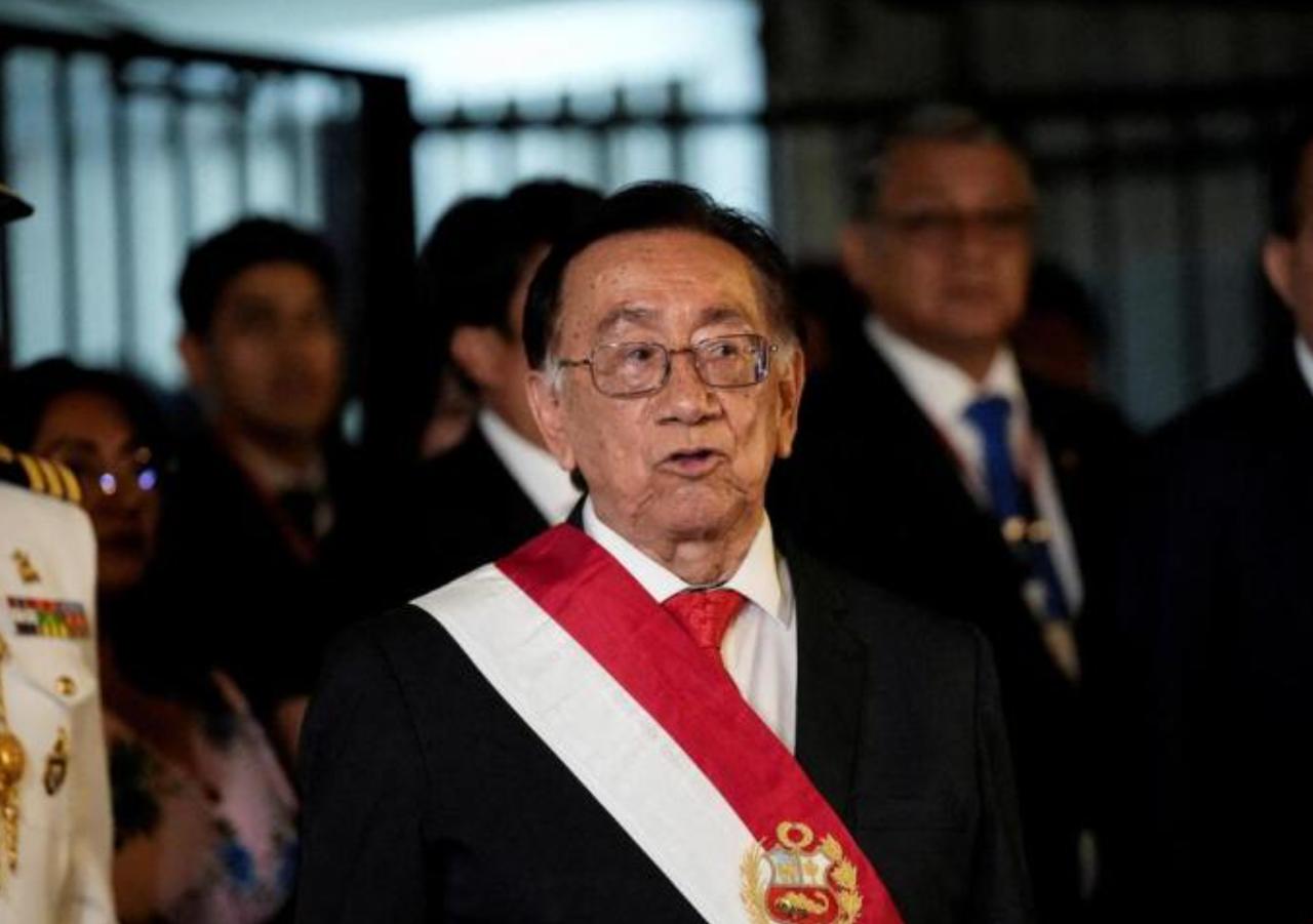 秘鲁政府拟推迟购买美国战机，
竟遭美外交官威胁! 
就在4月17日，秘鲁过渡政府