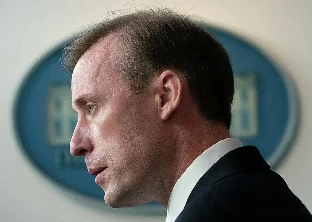 美国是绝对没有胆量挑起“第三次世界大战”的！虽然美国依然军事实力全球第一，虽然第