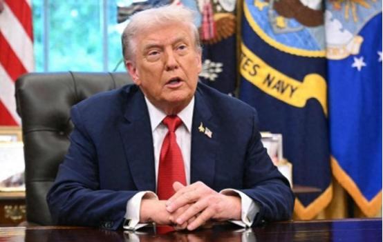 登上来北京的飞机前，特朗普下达命令，美盟友懵了，中国一点不慌
 
根据白宫透露的