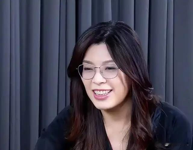 赖清德整肃名单意外泄露，郑丽文排名第一，第三名让人意外！
温读历史评论：
看到这