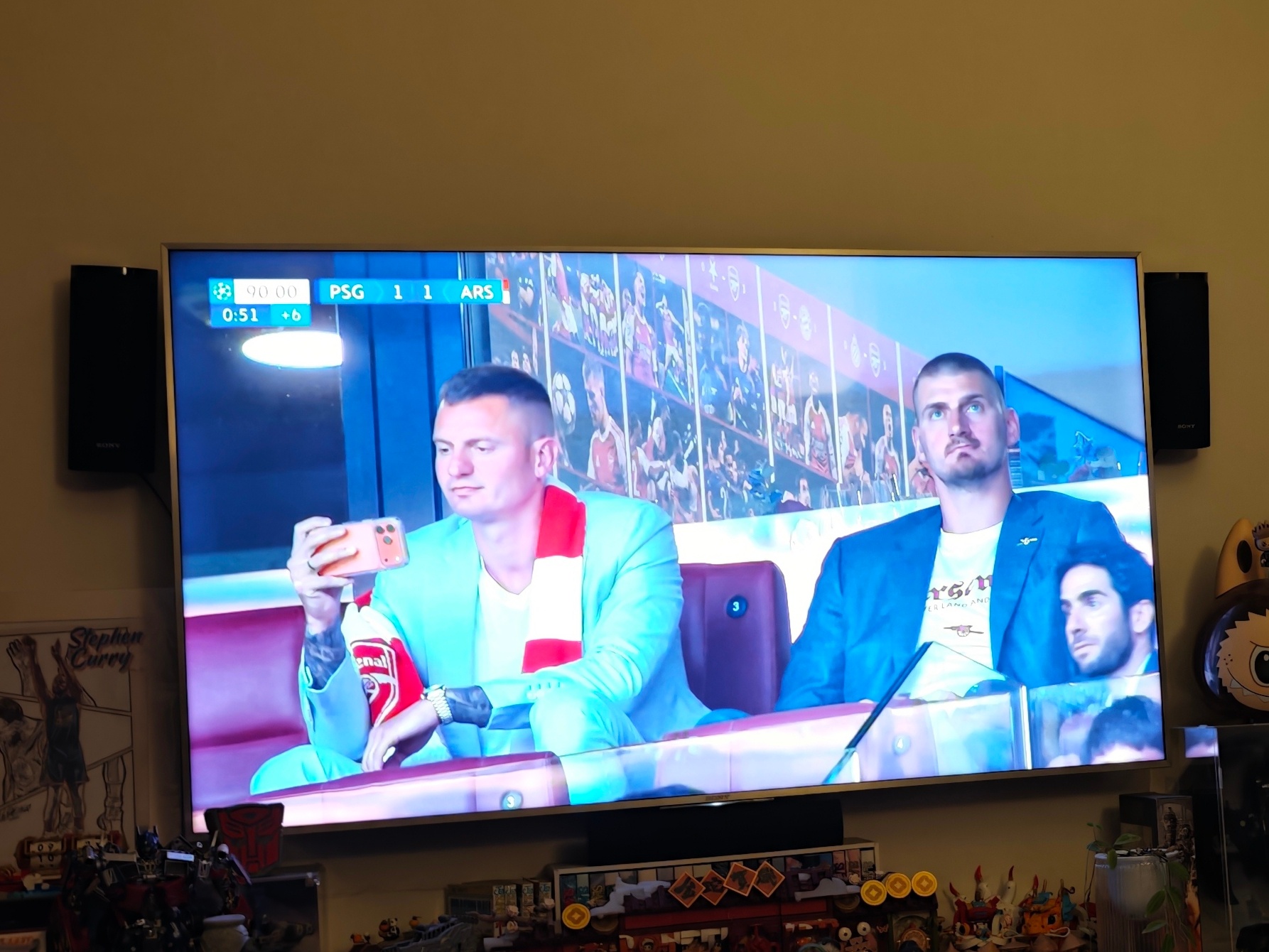 等等，我这看的是什么球？看球欧冠