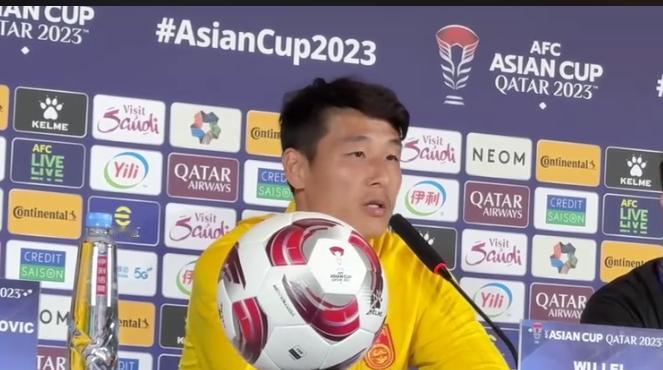 武磊说了要完成小组出线目标。国足今晚会拼了吗？北京时间1月17日晚，即今天晚上1