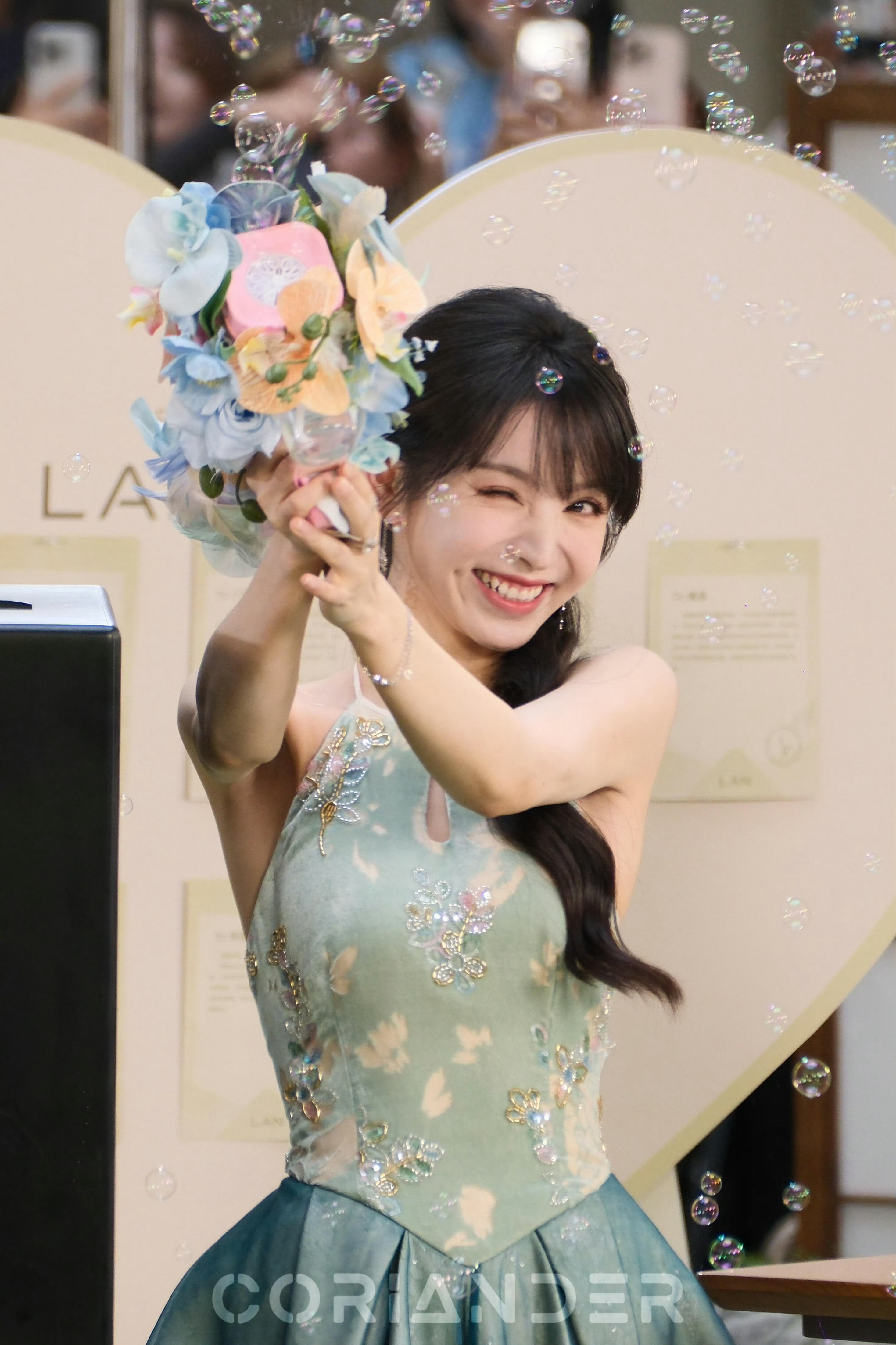 田曦薇甜美东方美学田曦薇和新中式完美适配整个人都温温柔柔 