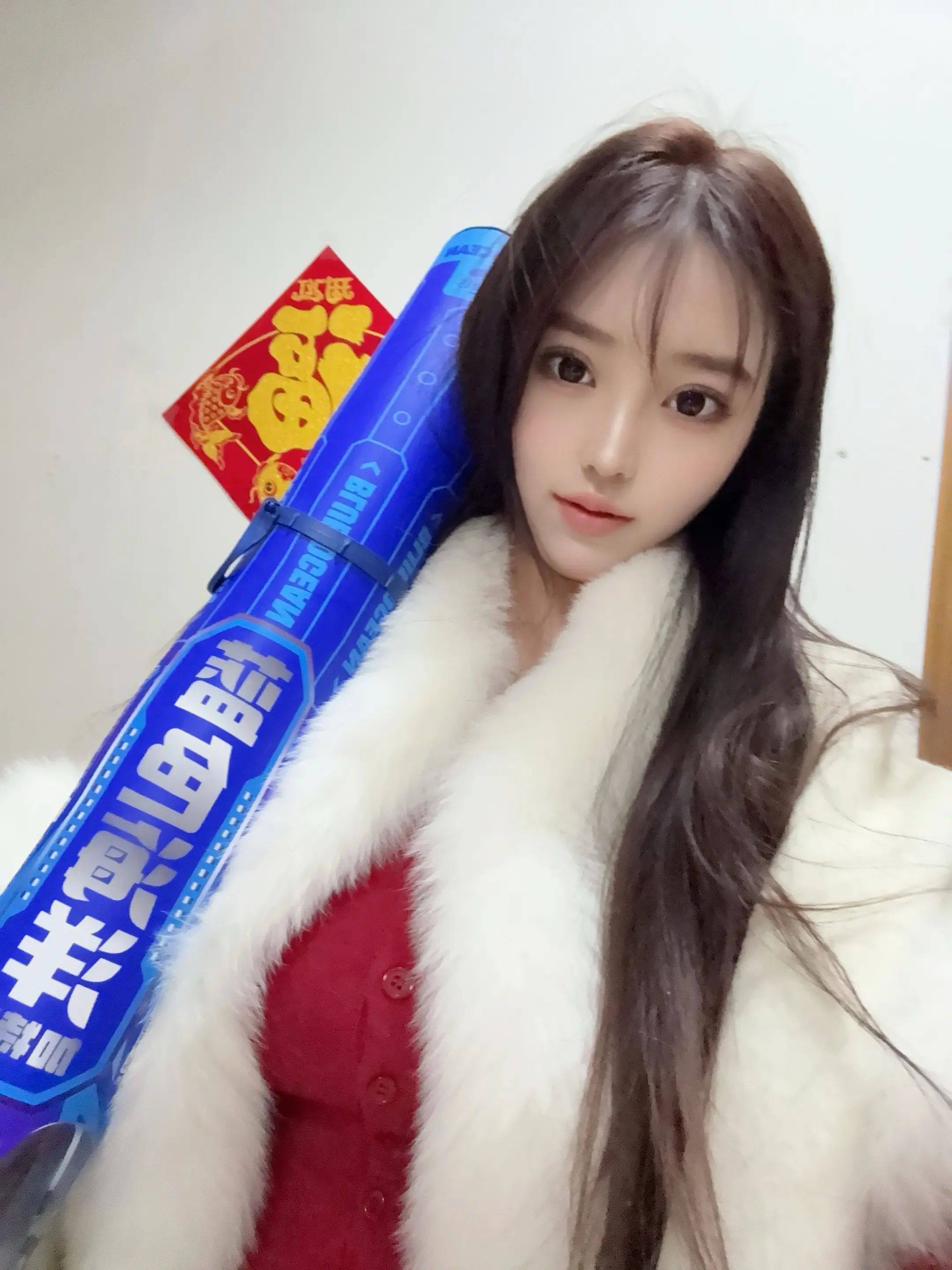 提着加特林我就哒哒哒，祝大家新年快乐