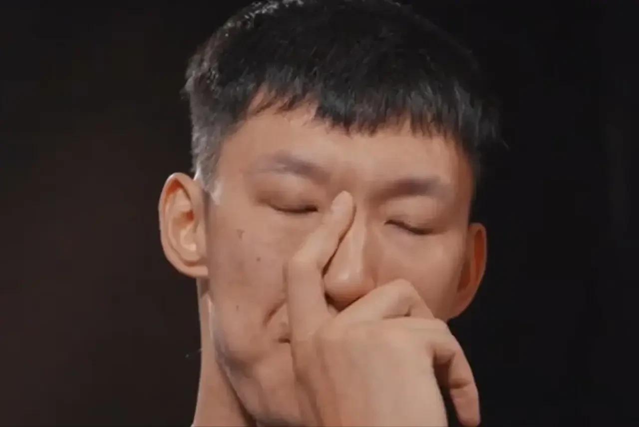 广东队核心球员周琦提出离队申请，周琪绝对不去辽宁扬鸣串联光头佬裁判伤害周琪仇还未