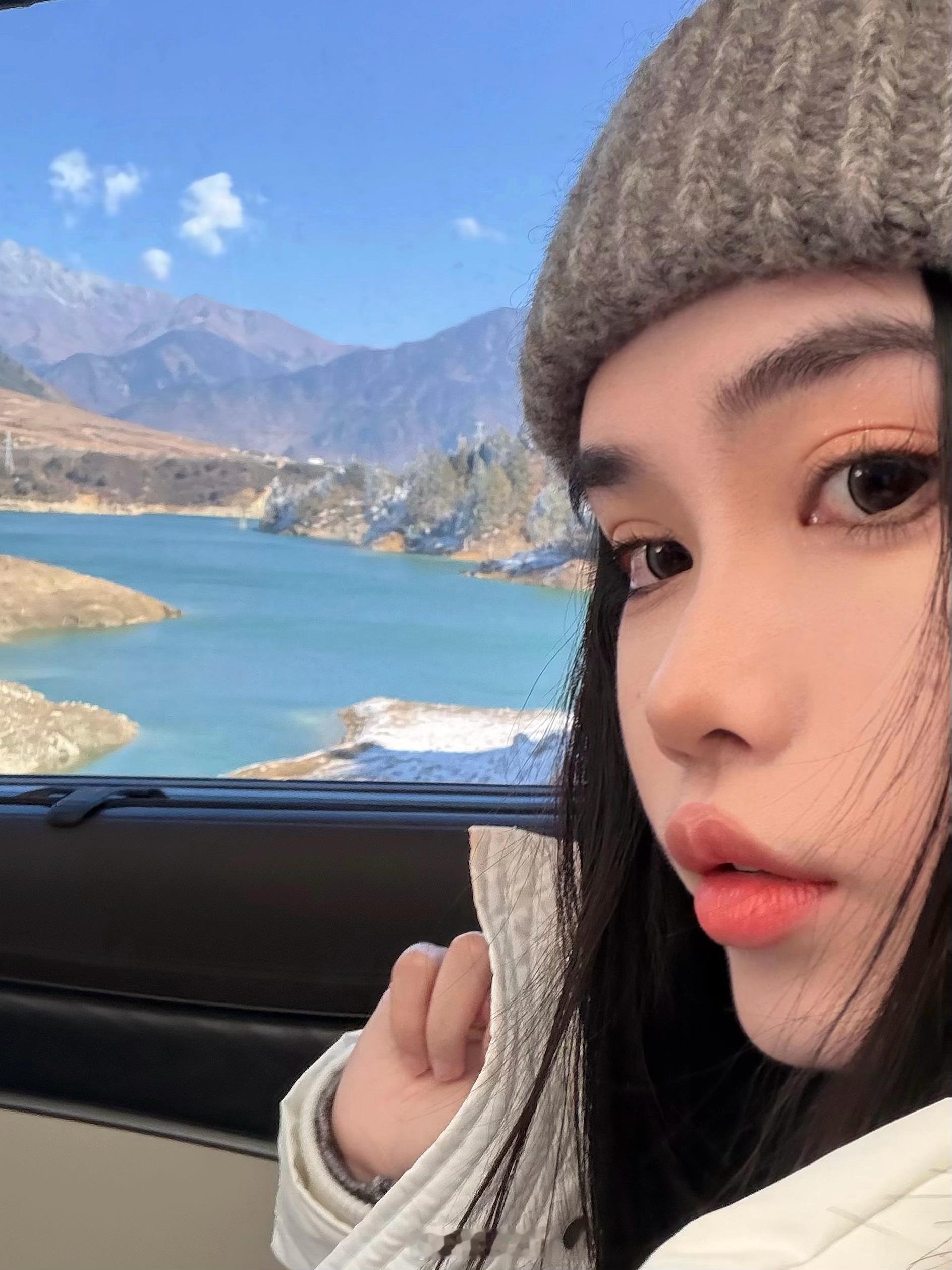 在冶勒湖的神仙日子 早上一睁眼看到白茫茫一片的欣喜 凉山·冶勒湖