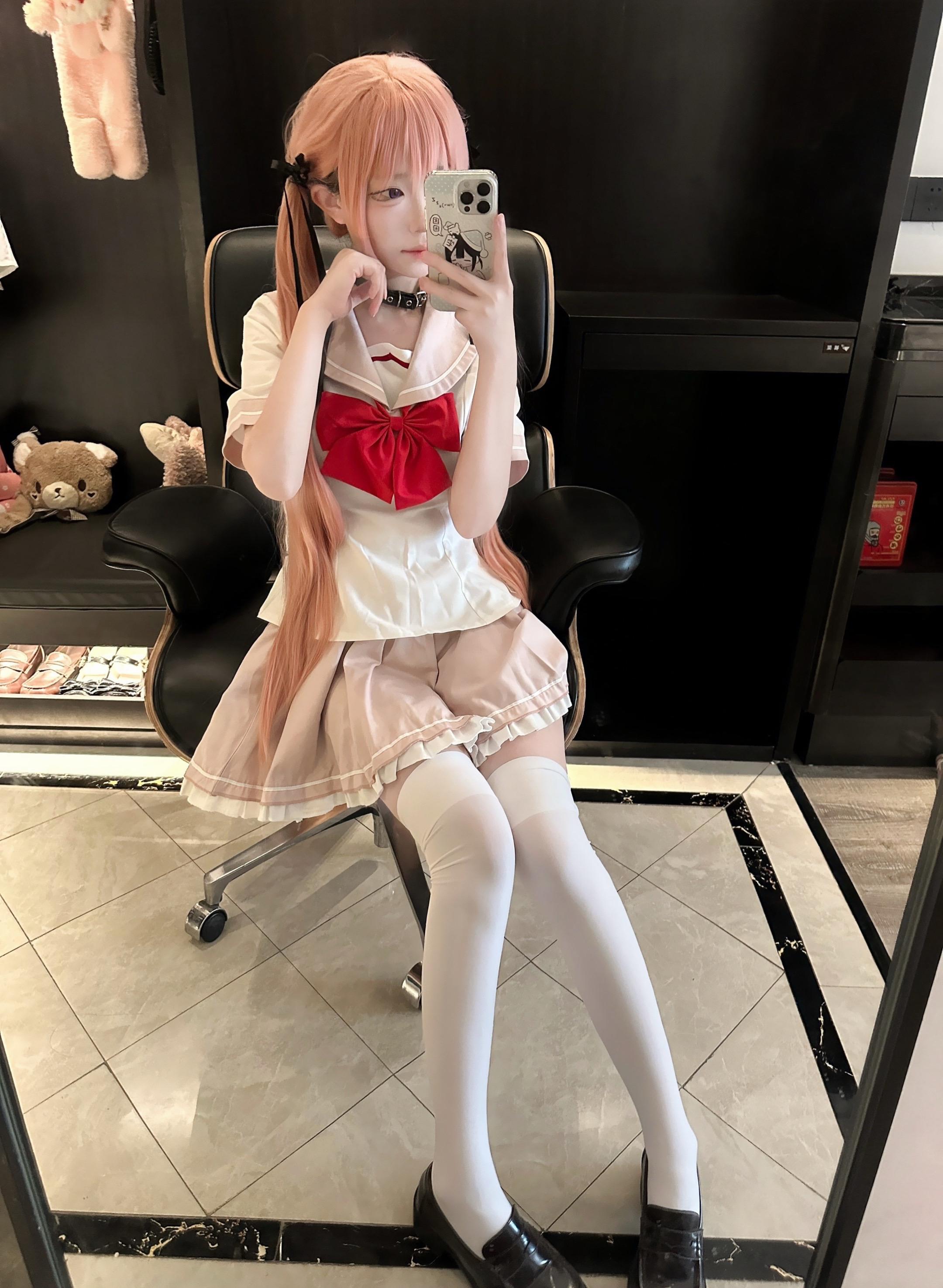 明明有我就够了。