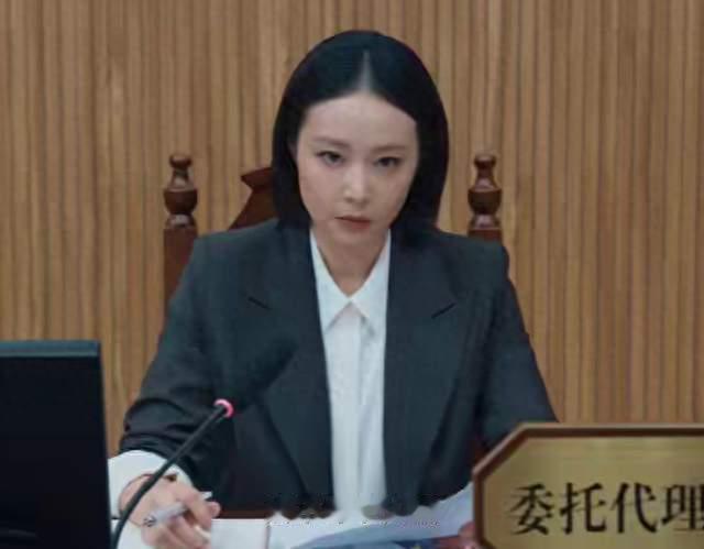 央8开播！都市剧《蒸蒸日上》定档，高叶韩东君主演，有黑马潜质