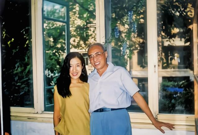 1986年，65岁的火箭专家杨南生娶了29岁的张严平。张严平的父母不同意，后来当