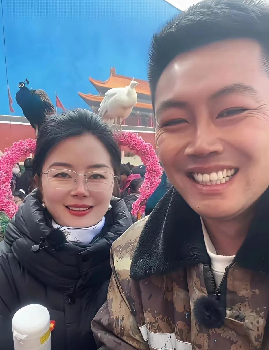 吴承言的离开，根本就不是收割机的问题，他离开吴营村是注定的结果。

一个人一桶颜