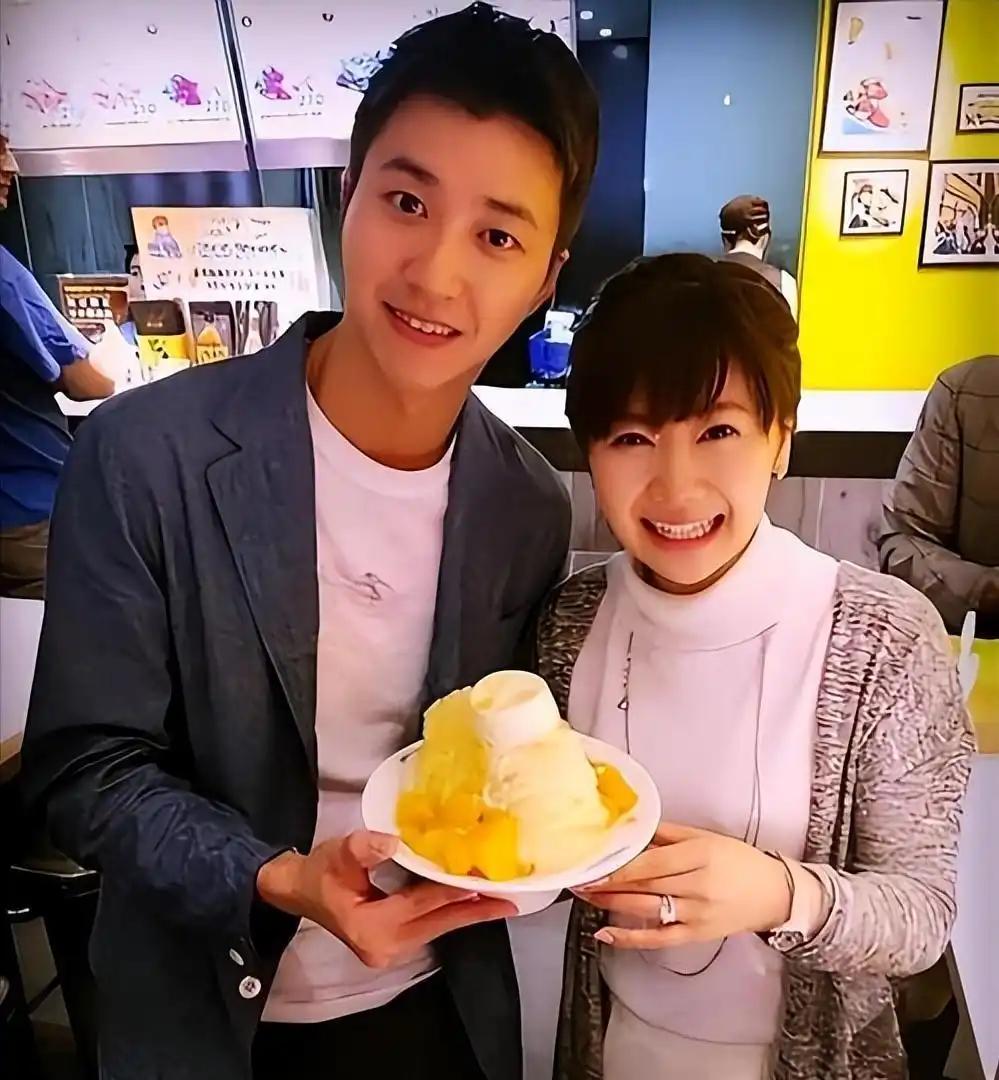 离婚5年后，再看福原爱和江宏杰，一个身价过亿，一个用现实印证了宋丹丹那句话。
福