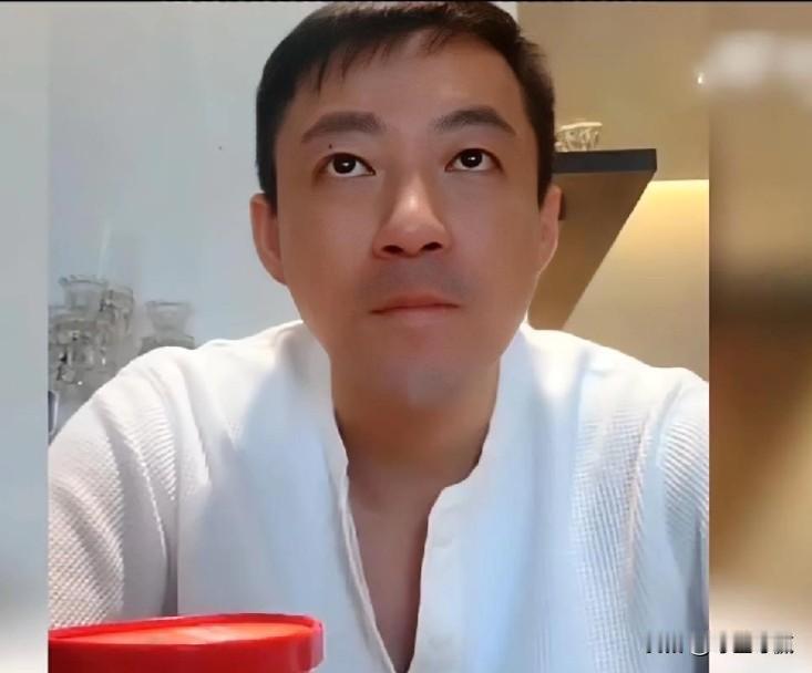 汪小菲还是那样不会说话[捂脸][捂脸]会在喝多或情绪上头的时候“胡说”

#我来