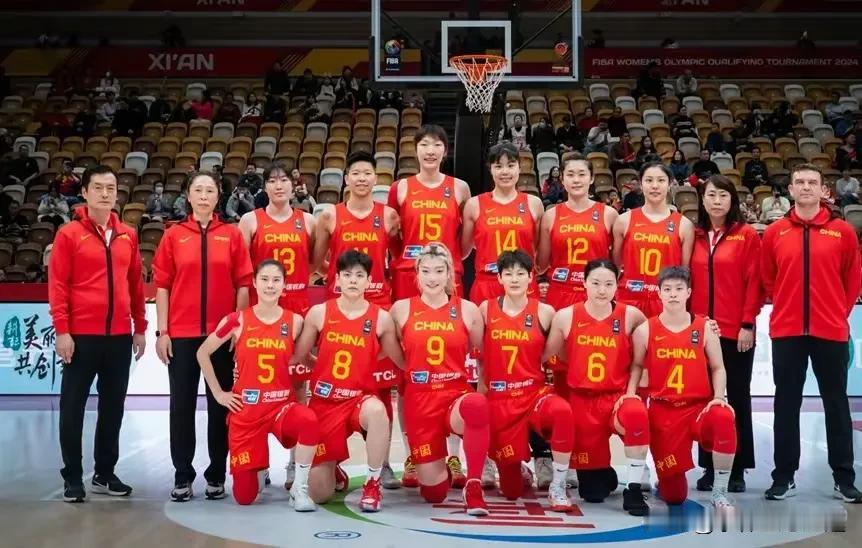 中国女篮105-67大胜波多黎各女篮，锁定奥运会资格！

 
北京时间2月11日