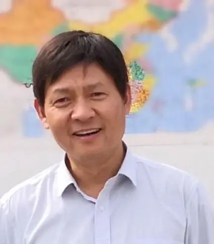 浙江师范大学智慧教育研究院教授黄立新