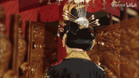 再说一下，我中华历史上那个尤强盛璀璨的大唐所出现的大气华贵之瑰丽唐冠可不是小日本