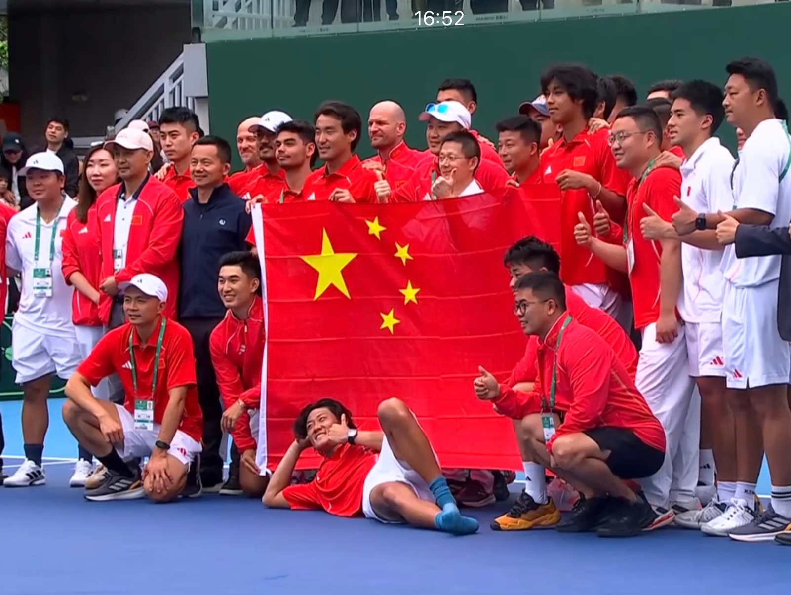 戴维斯杯中国vs葡萄牙 最强阵容出战的中国队3-1击败葡萄牙，成功跻身世界一组！