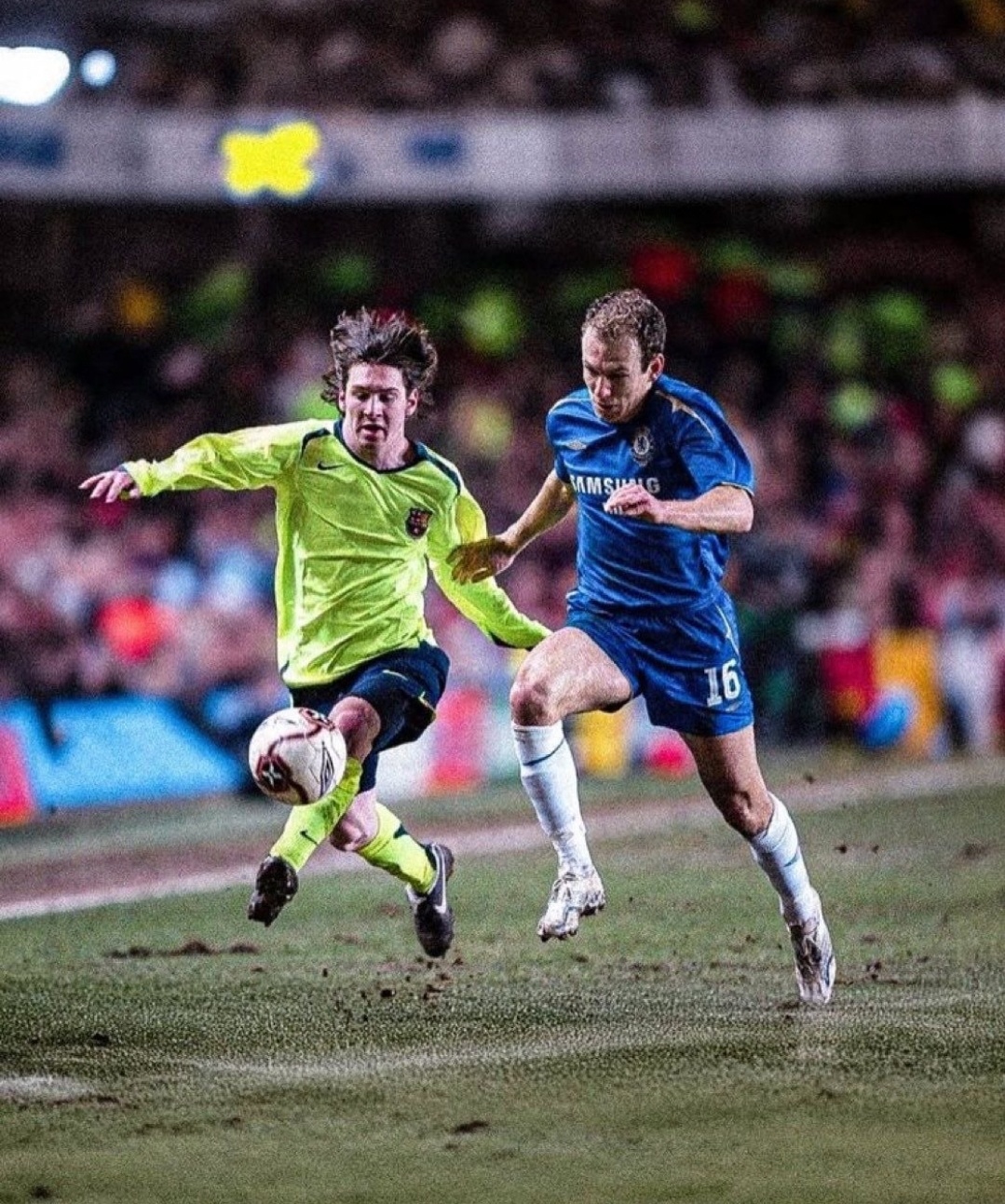 🔙 Lionel Messi vs Arjen Robben 🥶梅西