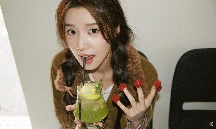 曝卢昱晓工作室私联站姐真的没搞懂这个争议点，工作室不就是想找个会拍的出点优质物料