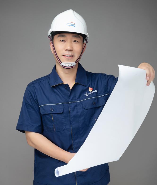 守得住1630度高温！国产玻纤窑炉突围，靠这位硬核工程师
 
杨平原，男，汉族，