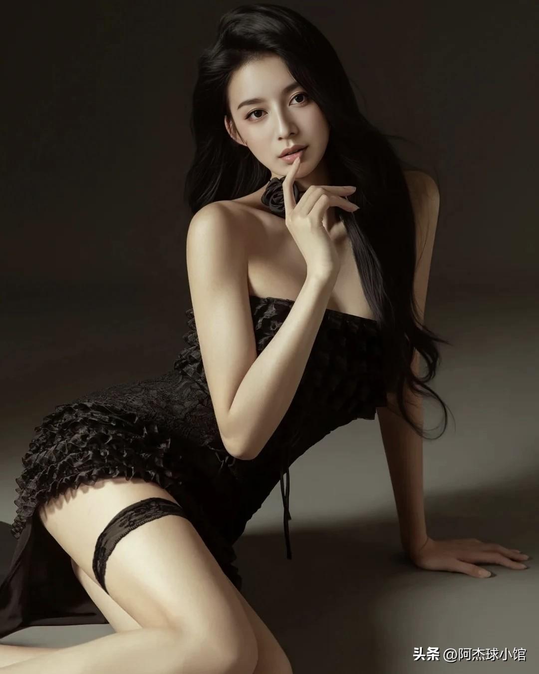 yxcindyvibes，香港高颜值超模，陈雅欣，身高1米72，拥有一双逆天大长