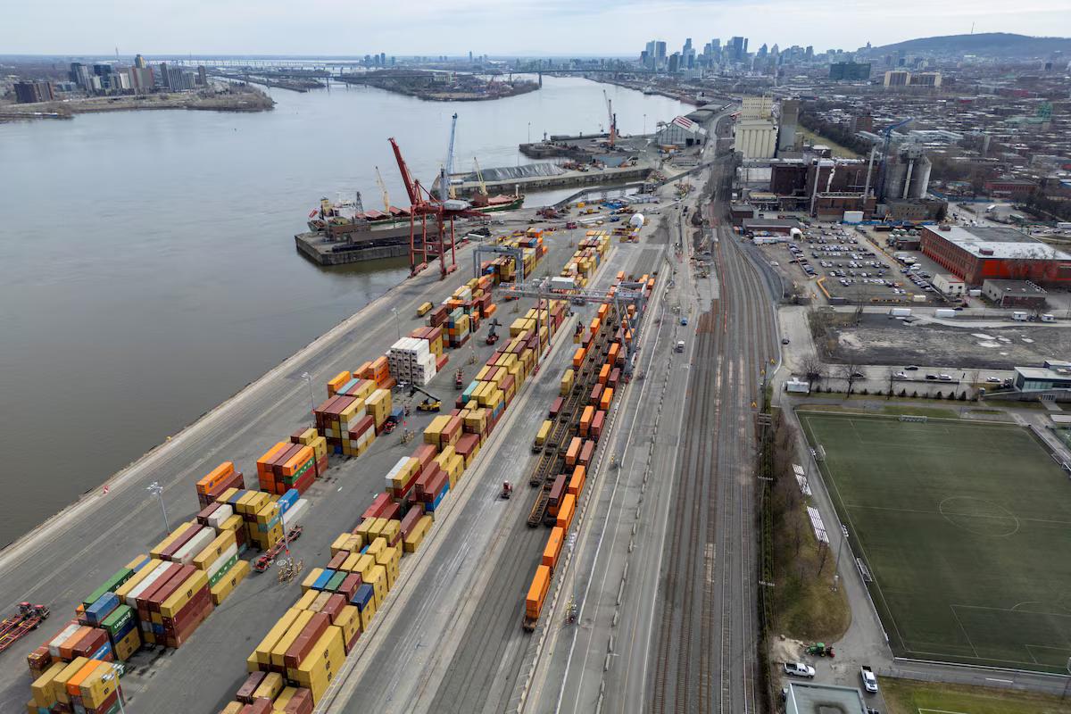 [To learn English]
Canada posted a small