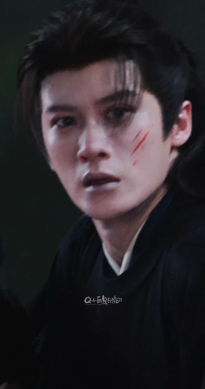 小苦瓜谢却山的最后一场外景是哭着结束的💧朝恩朝恩，以后请幸福😭檀健次哭着结束