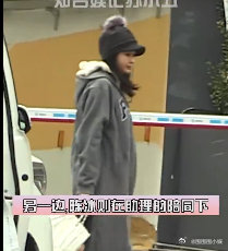 陈冰不坐月子 陈冰不坐月子，身体素质也太好了！陈冰产后状态