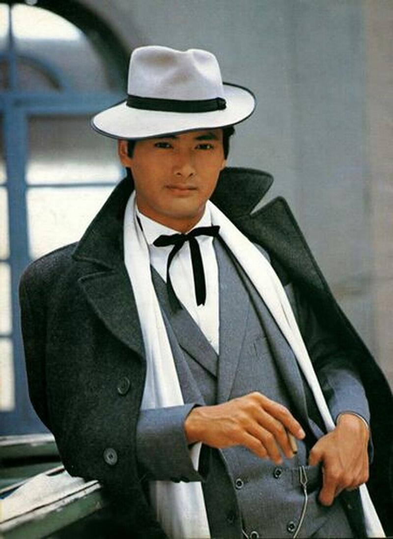 周润发创造的十个记录：
1.是香港影坛的多面手，喜剧、动作、文艺均擅长，创造了多