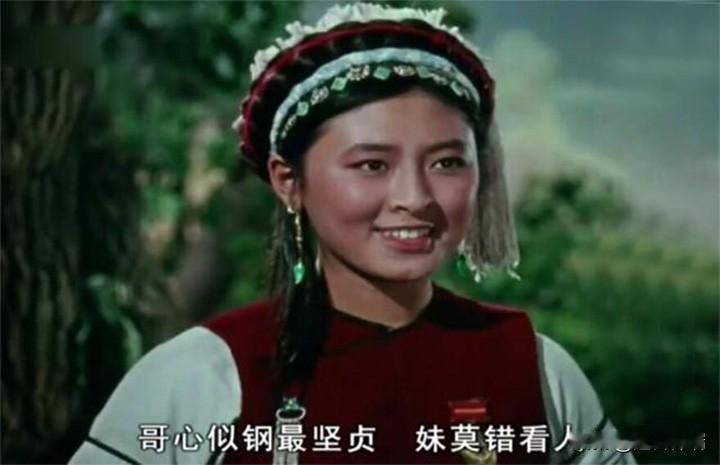 杨丽坤2000年7月在上海病逝，到2026年确实已经过去26年了。她走后，丈夫唐