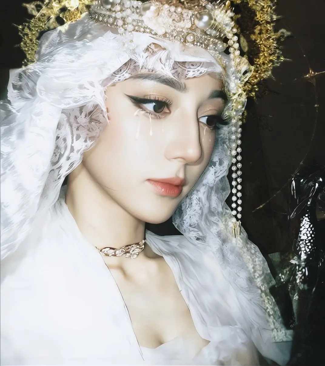 神女爱世人
