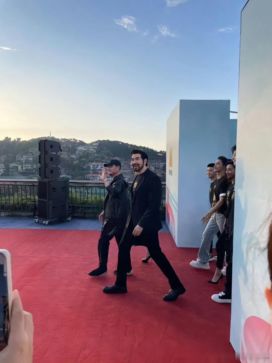 封神剧组已打入钓鱼佬内部  封神剧组不语只一味悄悄承包鱼塘   没想到啊，封神剧