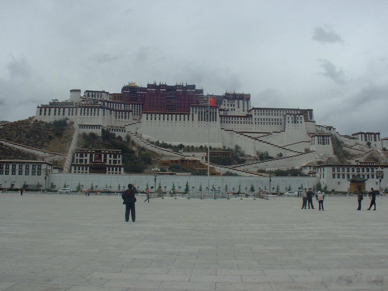 曾记否？那年秋天川藏之行的记忆。乘坐进藏列车慢慢提升海拔高度。（续十九）尽管相机