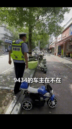 街头日常最常见的小麻烦，莫过于路边随意停车占道，很多人都觉得只是小事，没人会较真