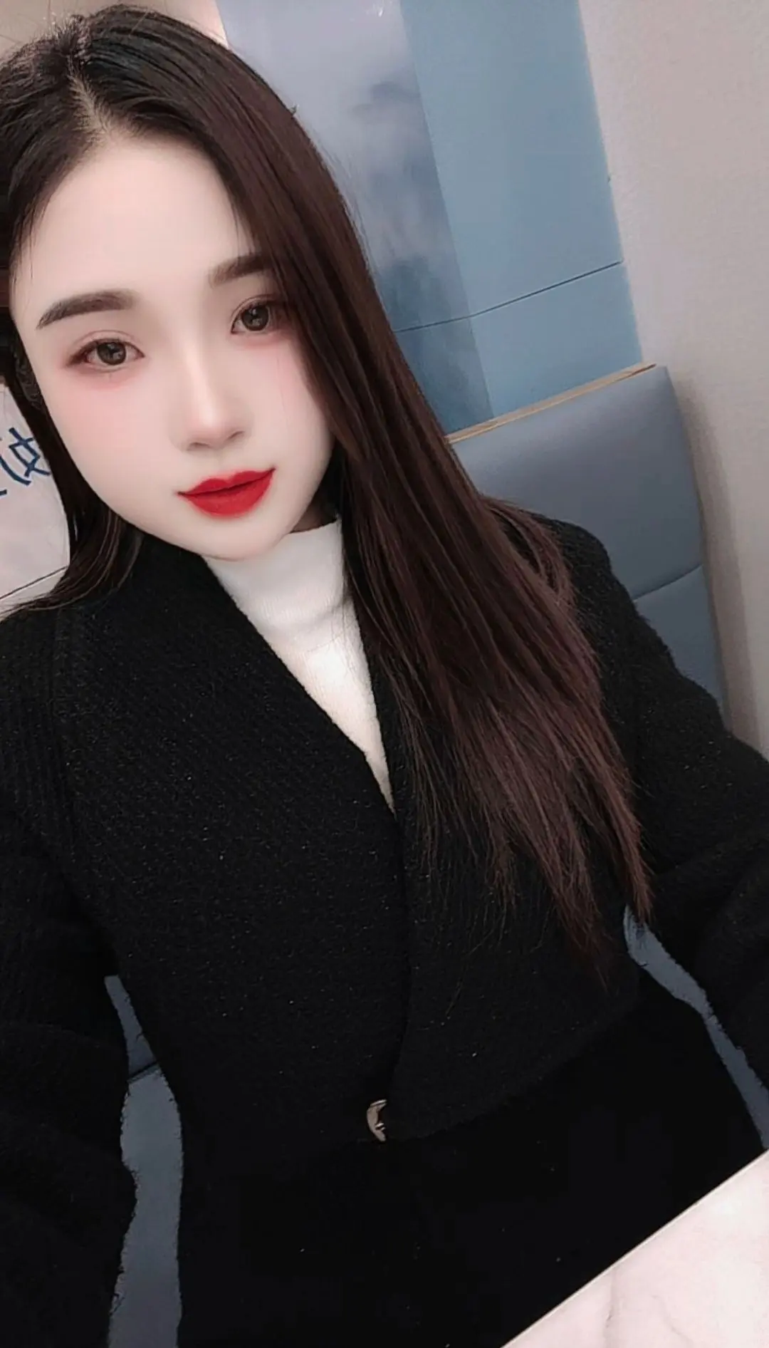 照顾好自己 世界才会属于你 风雨由天 快乐由己 保持玩笑  停止抱怨 ...