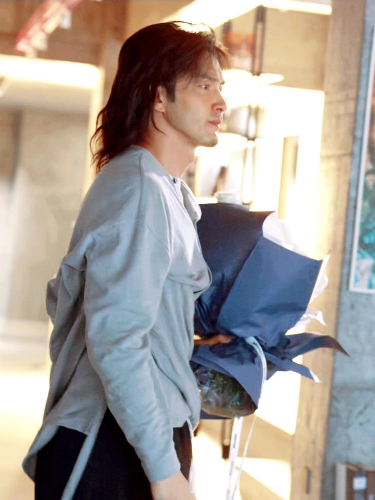 高伟光高伟光玫瑰丛生老宫  Ep25-2「手捧鲜花的帅哥」