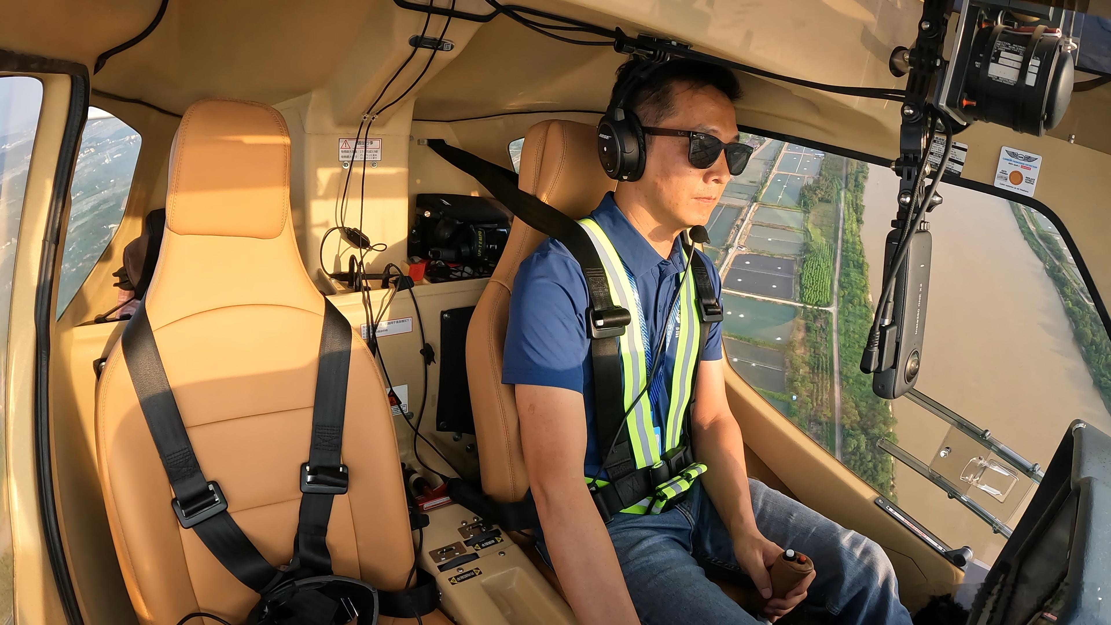 祝每一位飞行员，起落安妥。每一个安全落地都是伟大的。航空创作计划世界飞行员日起落