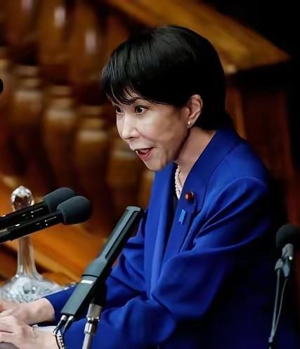 中方的反制日本反应强烈
中方精准实施的对等反制，直接切断了日本特定实体获取关键资