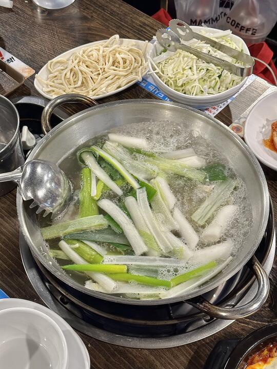 🇰🇷首尔！不倒闭会一直去吃的平价小店！