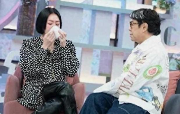 大S的性格，成功是一定的。
 
但是小S虽然极具幽默细胞，但是她的个性如果没有大