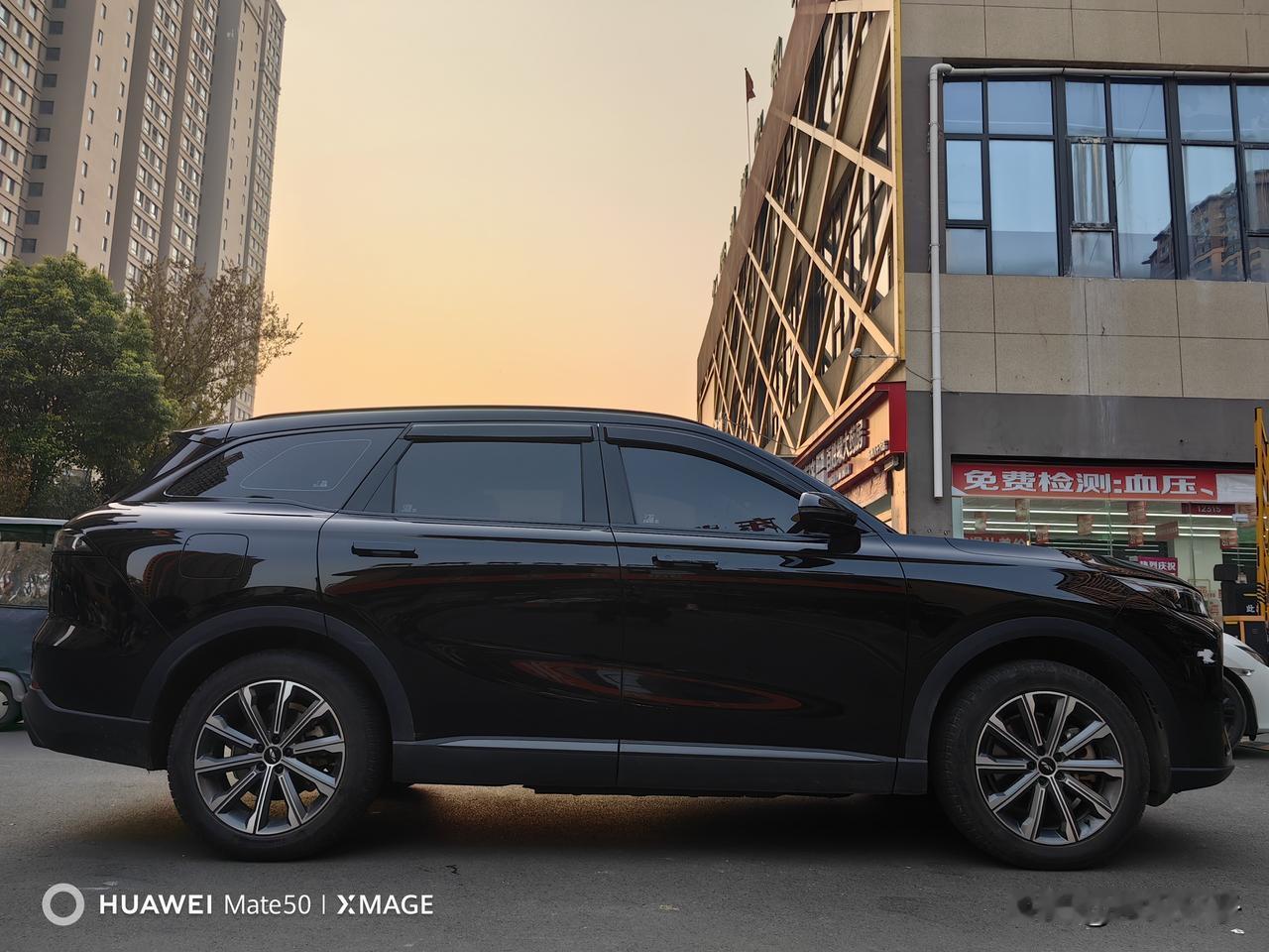 你不开风云T9，所以你不知道市区通勤用电多省钱；
你不开风云T9，所以你不知道长