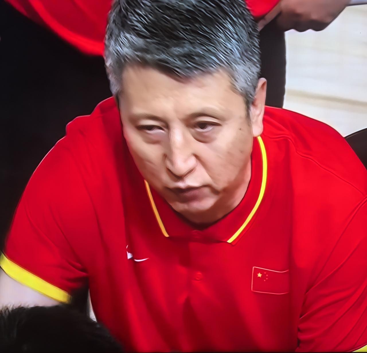 中国男篮两次惨败日本残阵，到底该由谁来担责！

截至2026年9月，中国男篮和日