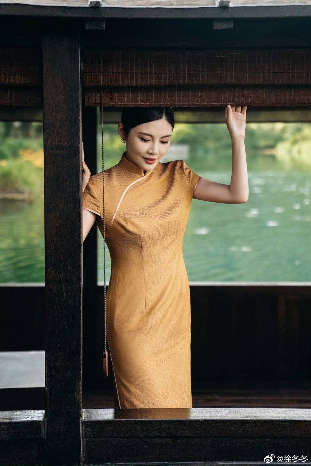 徐冬冬从来没特别瘦过 内娱反身材焦虑天花板，徐冬冬算一个。她从来不在意外界说“你