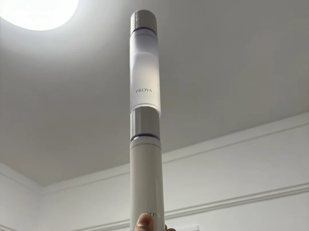 白到暧昧。。。白到有壁。。